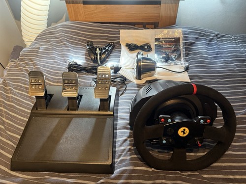 Thrustmaster t300 alcantara - rs,