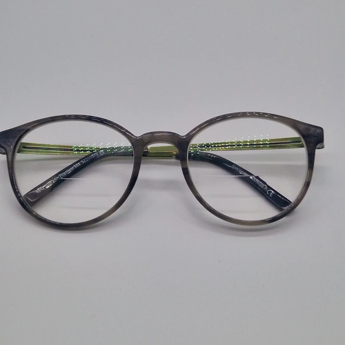 Specsavers titanium 101 - specsavers,