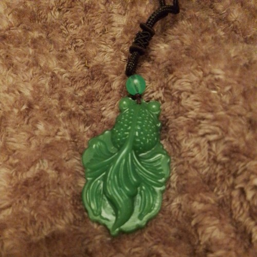 Green coloured fantail - green,