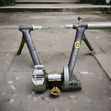 Saris Cyclops Fluid 2 Turbo Trainer with mat