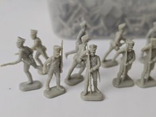 Vintage Military Personnel Toy Soldiers Unpainted Plastic Miniature Figurines