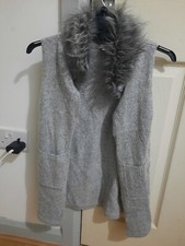 girls Primark grey gilet age