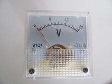 12v Voltmeter. Analogue. Panel Mounting. 0-15v DC range.