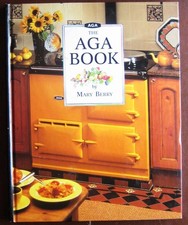 THE AGA BOOK Mary Berry 2001