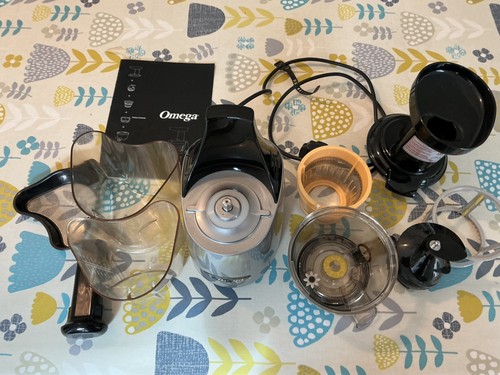 Omega slow masticating juicer - omega, slow-masticating