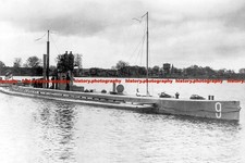 F003601 German submarine U 9