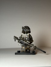 1x LEGO® Minifigures:grey