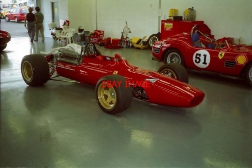 Photo ferrari a pit - in,