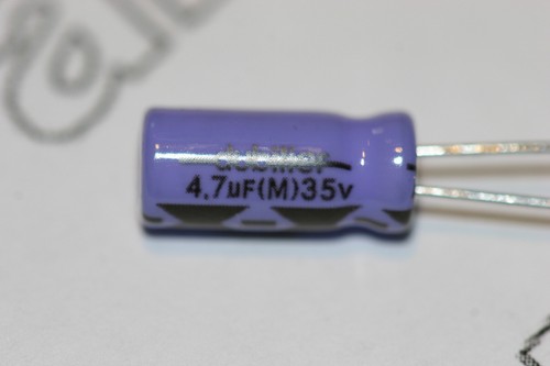 7uf 35v capacitor - 5x,