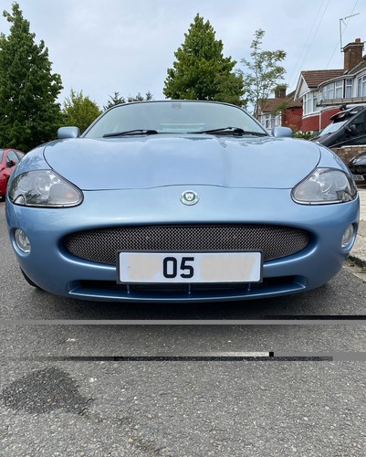 Genuine jaguar xk8 xkr - xkr, front