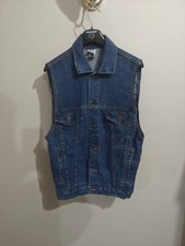 Vintage 90s American Embossed