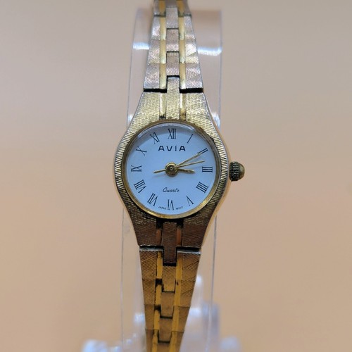 Vintage avia ladies - ladies, gold