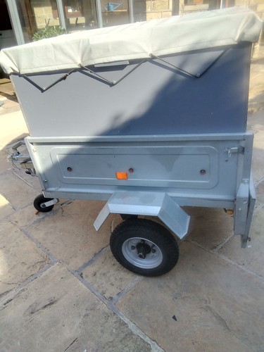 Erde sas trailer with tarp - sas,