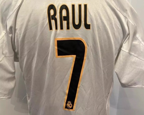 Real madrid home - madrid, 2004/05