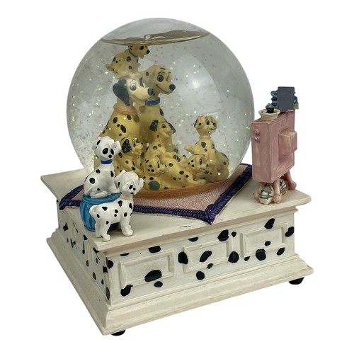 Disney 101 dalmatians musical - disney,