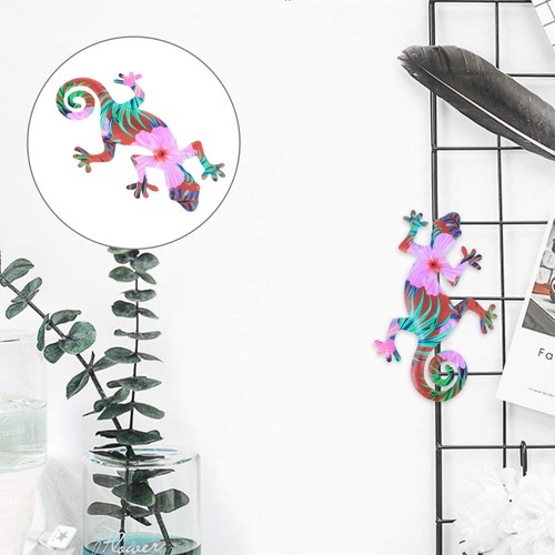 Wall hanging ornament iron - ornament,