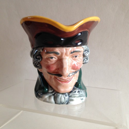 Royal doulton small character - doulton,