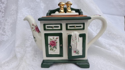 Vintage novelty teapot - vintage, tony