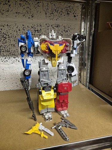 Transformers combiner wars - transformers,