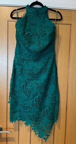 Lipsy green lace knee length - green,