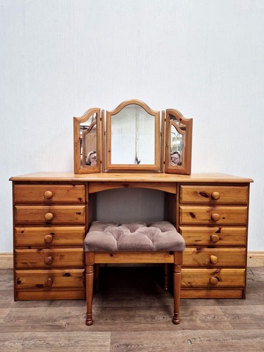 Wooden dressing table set - wooden,