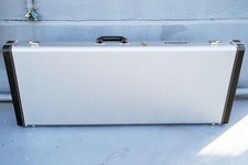 Rickenbacker Silver Hard Case for 330 360 Guitars Vintage 1960s with 2 Keys