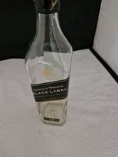 Johnny walker black - walker, label