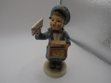MJ HUMMEL GOEBEL FIGURINE