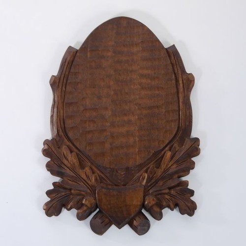 Carved trophy plaque deer - carved,