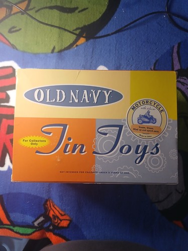 Old navy tin toys - old,