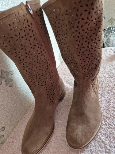 Womens boots