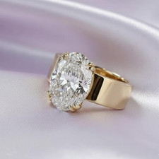5Ct Grand Oval Solitaire