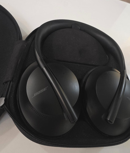 Bose nc700 noise cancelling - bose,