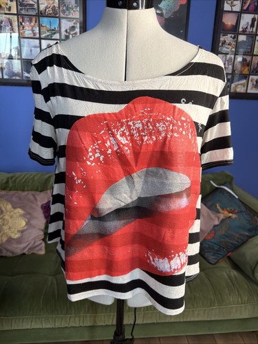 Black white stripe swing - &,