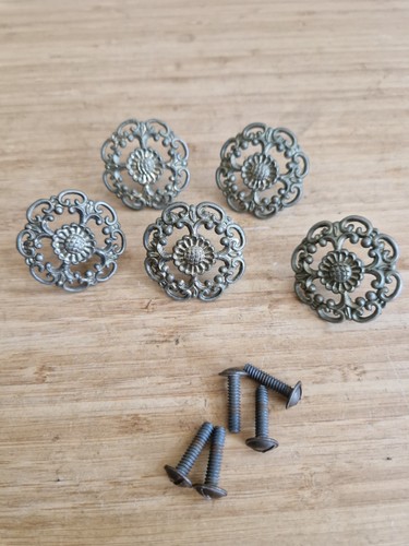 Vintage cupboard knobs - 5, x