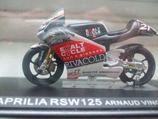 DIECAST 1:24 Aprilia RSW125 2002 Arnaud Vincent