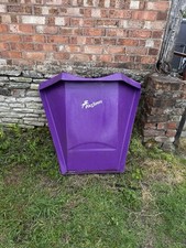 Poly Jumps Corner Hay Rack