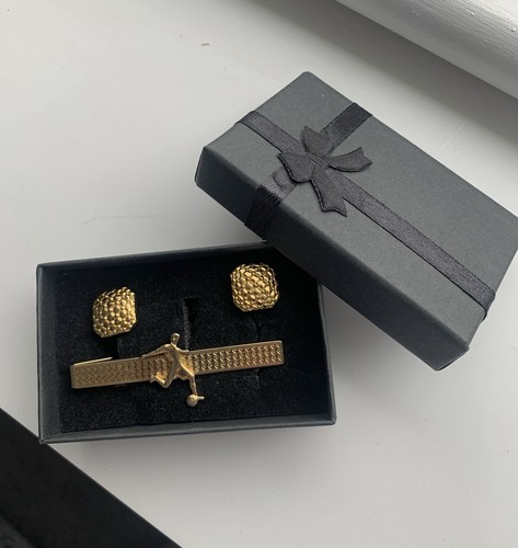 Gold footballer theme tie - footballer,