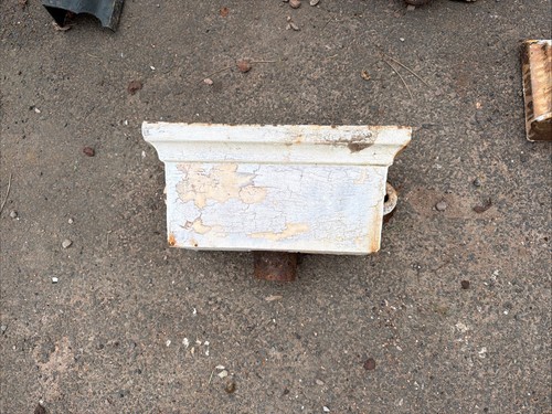 Cast iron rain water hopper - rain,