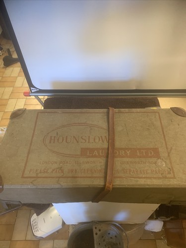 Vintage laundry box hounslow - laundry,