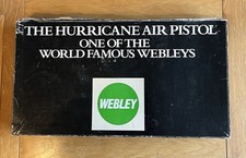Webley & Scott De Luxe Hurricane .22 Box.