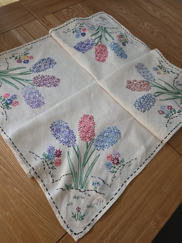 Vintage cream hayacinth floral - vintage,