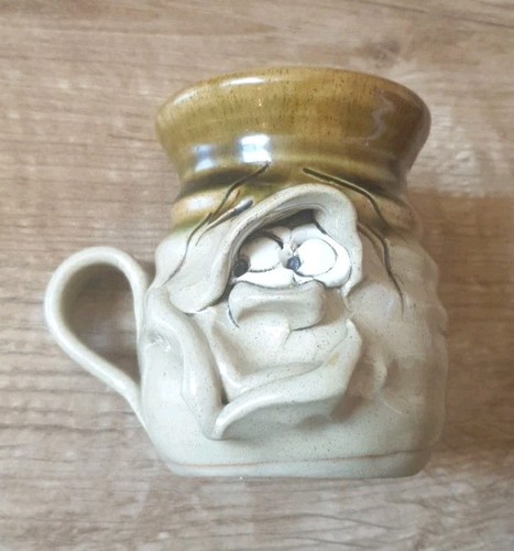 Vintage pretty ugly pottery - ugly,