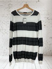 simon jeffrey Long Jumper