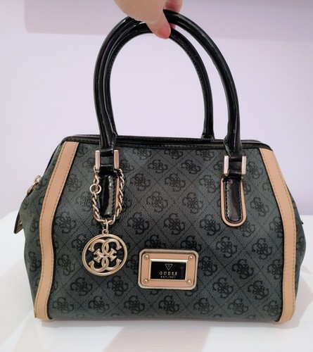 Black charcoal guess - black,