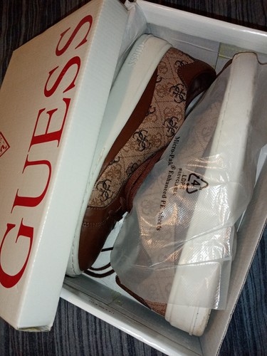 Guess monogram trainers uk8 - guess,