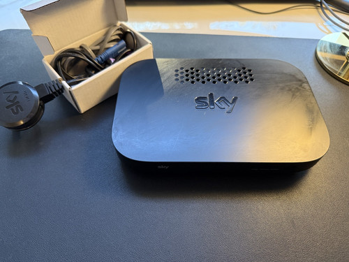 Sky hub router - er110, w/