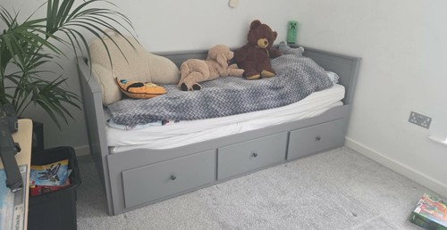 Ikea hemnes day bed grey - hemnes,