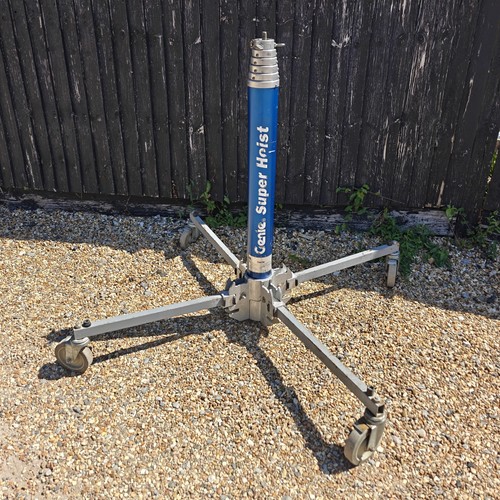 Genie super hoist 8 - hoist, 3.8