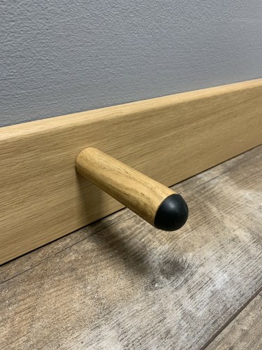 Solid oak lacquered long wall - solid,